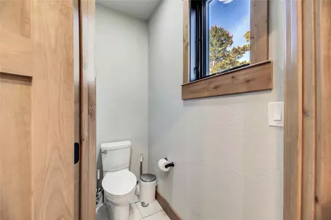 Bath - 37 Quartz Creek Rd, Clancy, MT 59634 photo 5 of 7