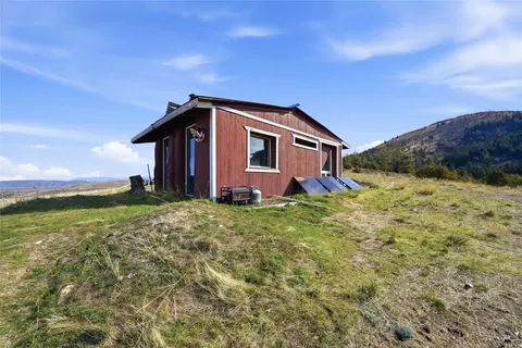 Exterior - 112 Lone Wolf Trl, Three Forks, MT 59752 photo 2 of 24