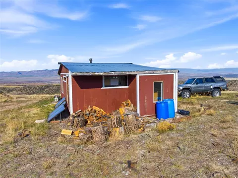 Exterior - 112 Lone Wolf Trl, Three Forks, MT 59752 photo 19 of 24