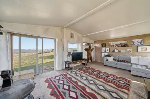 Living - 112 Lone Wolf Trl, Three Forks, MT 59752 photo 2 of 3