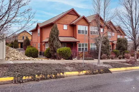 2517 Overlook Blvd, Helena, MT 59601