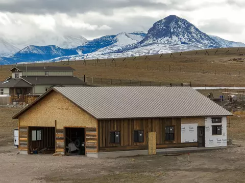 1371 Whoop Up Trl, Augusta, MT 59410