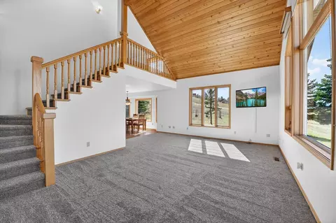 Living - 100 Mountain Cir, Eureka, MT 59917 photo 2 of 4