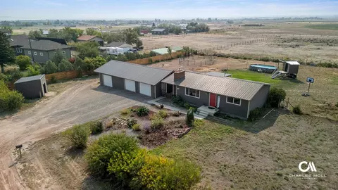 605 Valley View Rd, Helena, MT 59602