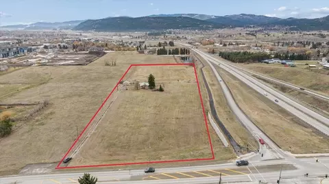 252 Three Mile Dr, Kalispell, MT 59901