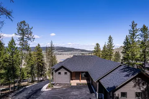 238 Bison Circle Dr, Kalispell, MT 59901