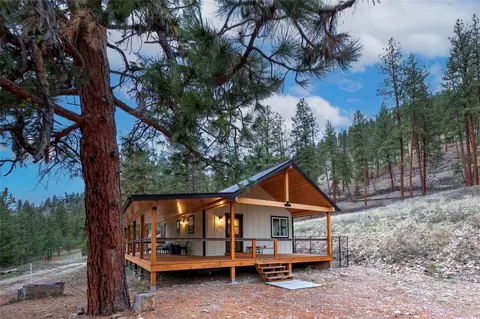30260 Beavertail Rd, Clinton, MT 59825