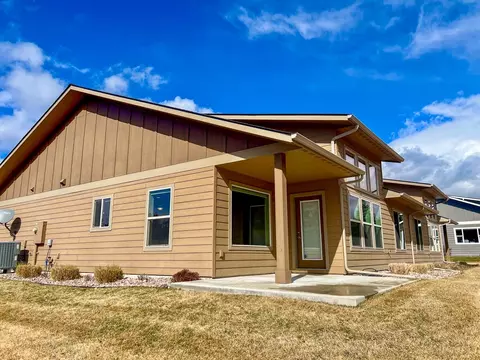 19 Crossbuck Trl, Bigfork, MT 59911