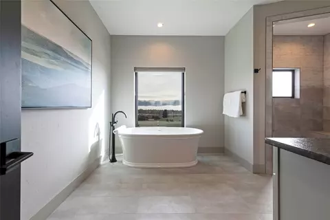 Bath - 748 Ranch Ridge Ln, Florence, MT 59833 photo 1 of 7