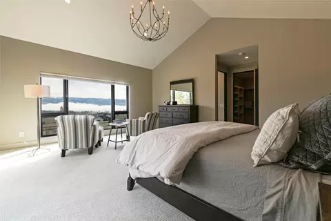 Bedroom - 748 Ranch Ridge Ln, Florence, MT 59833 photo 2 of 7