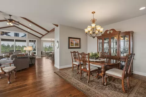 Dining - 526 Bitterroot Dr, Florence, MT 59833 photo 2 of 4