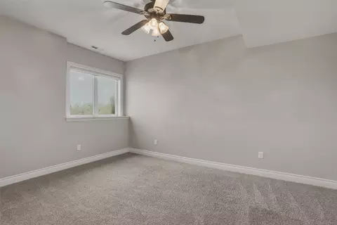 Bedroom - 526 Bitterroot Dr, Florence, MT 59833 photo 7 of 8