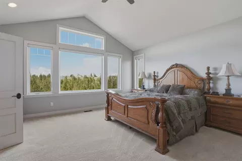 Bedroom - 526 Bitterroot Dr, Florence, MT 59833 photo 2 of 8