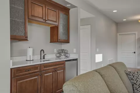 Entry Way - 526 Bitterroot Dr, Florence, MT 59833 photo 4 of 5