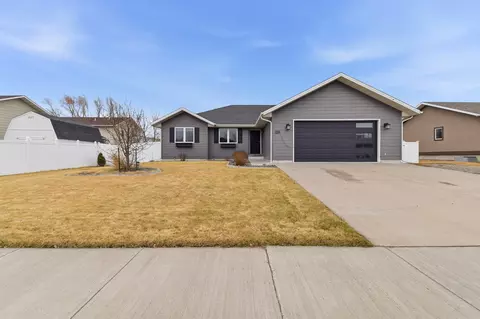 328 35th Ave NE, Great Falls, MT 59404