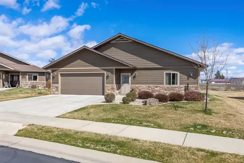 38 Black Hawk Ln, Stevensville, MT 59870