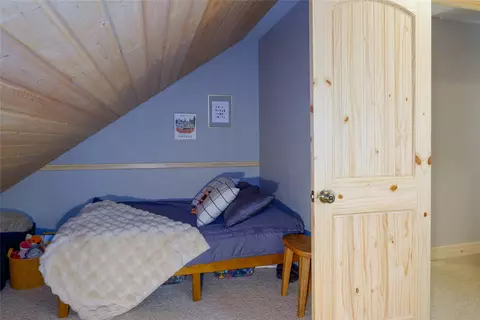 Bedroom - 107 Sugarloaf Ln, Libby, MT 59923 photo 5 of 7