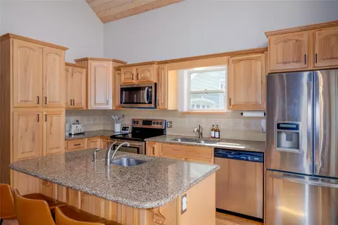 Kitchen - 107 Sugarloaf Ln, Libby, MT 59923 photo 2 of 3