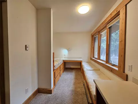 Bedroom - 645 Alvista Loop, Hamilton, MT 59840 photo 8 of 11