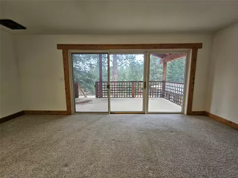 Living - 645 Alvista Loop, Hamilton, MT 59840 photo 9 of 10