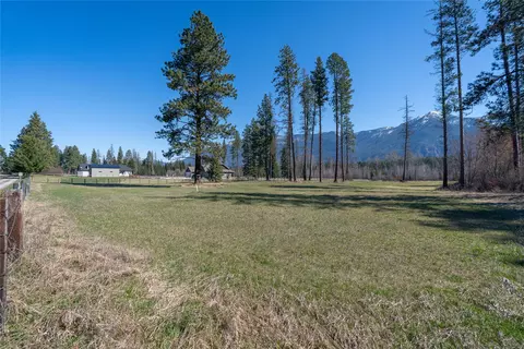 100 Timber Axe Ln, Columbia Falls, MT 59912