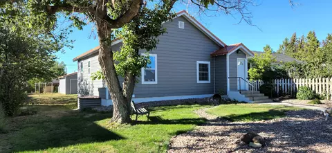 126 3rd Ave NW, Cut Bank, MT 59427