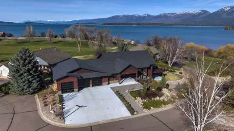 113 Mission Bay Dr, Polson, MT 59860