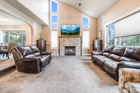 Living - 163 Crestview Dr, Bigfork, MT 59911 photo 1 of 3