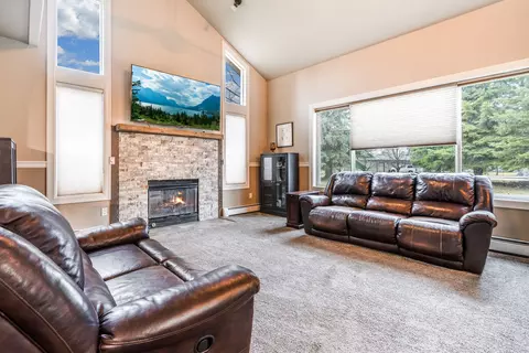 Living - 163 Crestview Dr, Bigfork, MT 59911 photo 3 of 3