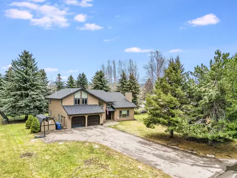 View/Area - 163 Crestview Dr, Bigfork, MT 59911 photo 1 of 8