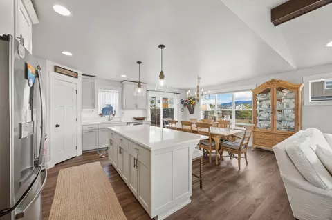 Kitchen - 145 Silvertip Trl, Kalispell, MT 59901 photo 1 of 4