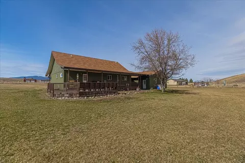 Exterior - 996 Airport Rd, Eureka, MT 59917 photo 13 of 28