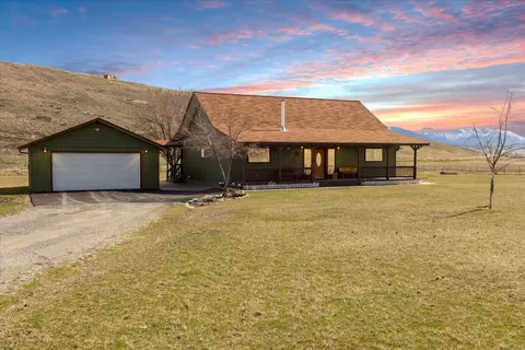 996 Airport Rd, Eureka, MT 59917