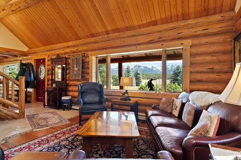 182 Moondance Trl, Bigfork, MT 59911