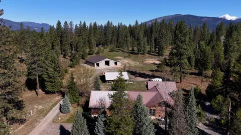 17 Mountain View Rd, Trout Creek, MT 59874