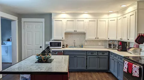 Kitchen - 519 E 4th St, Libby, MT 59923 photo 2 of 5