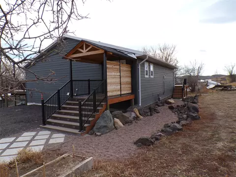 1610 Maple Dr, Fort Benton, MT 59442
