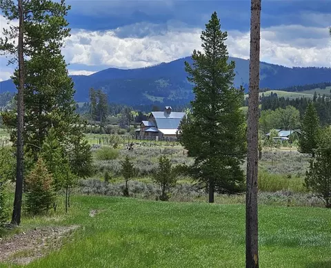 4425 W Willow Creek Rd, Lincoln, MT 59639