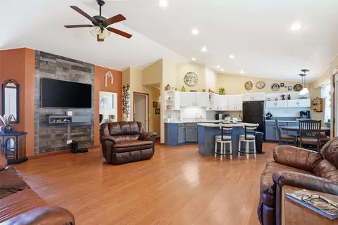 231 Merganser Ln, Hamilton, MT 59840