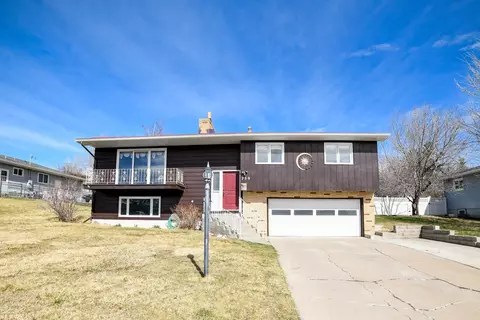 759 33rd Ave NE, Great Falls, MT 59404