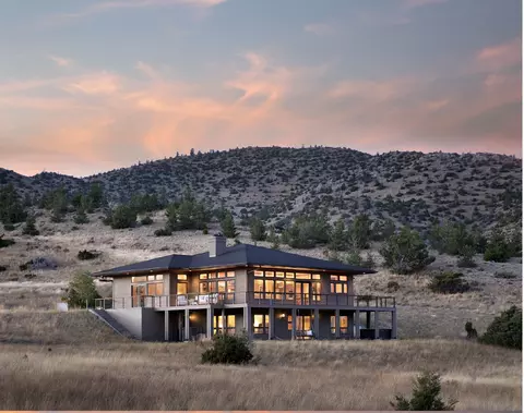 173 Spring Creek Hills Rd, Livingston, MT 59047