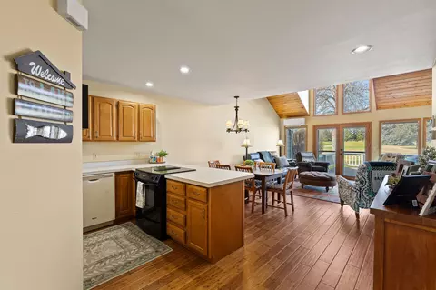 Kitchen - 11 Eagle Bend Dr, Bigfork, MT 59911 photo 1 of 5