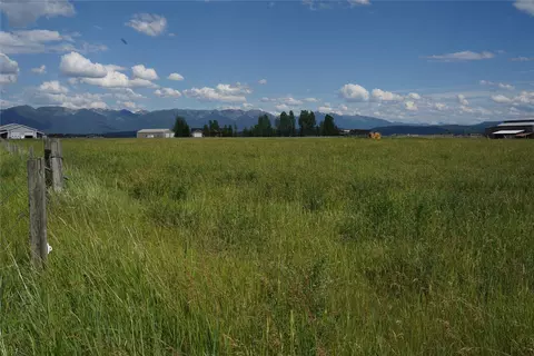 917 N Somers Rd, Kalispell, MT 59901
