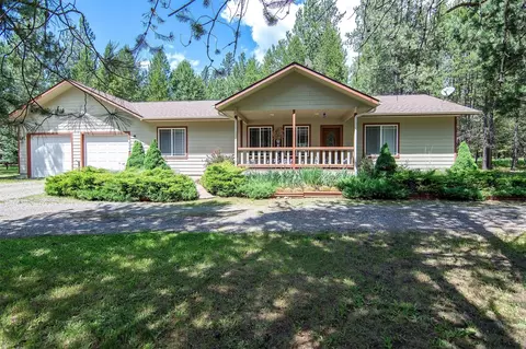 476 N Milnor Lake Rd, Troy, MT 59935