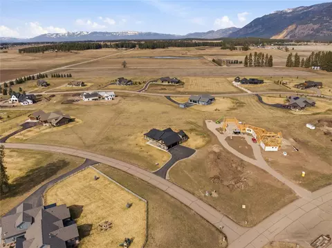 View/Area - 5 Towering Pine Ct, Kalispell, MT 59901 photo 6 of 9
