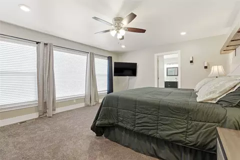 Bedroom - 5 Towering Pine Ct, Kalispell, MT 59901 photo 1 of 5