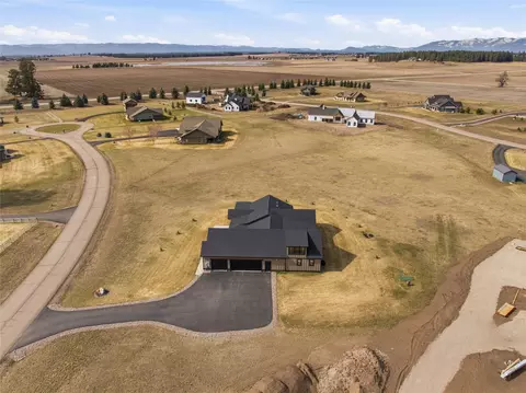 View/Area - 5 Towering Pine Ct, Kalispell, MT 59901 photo 5 of 9