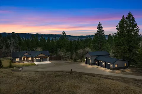 693 Cottonwood Rd, Hamilton, MT 59840