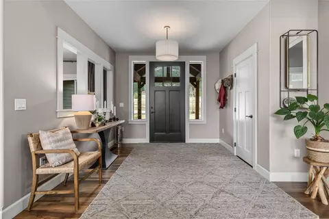 Entry Way - 693 Cottonwood Rd, Hamilton, MT 59840 photo 3 of 3