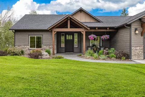 Exterior - 693 Cottonwood Rd, Hamilton, MT 59840 photo 6 of 25